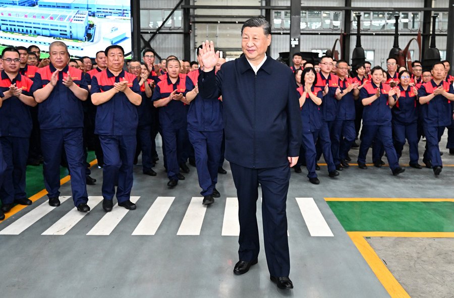 构建了TENG驱动电化学发光（TEC